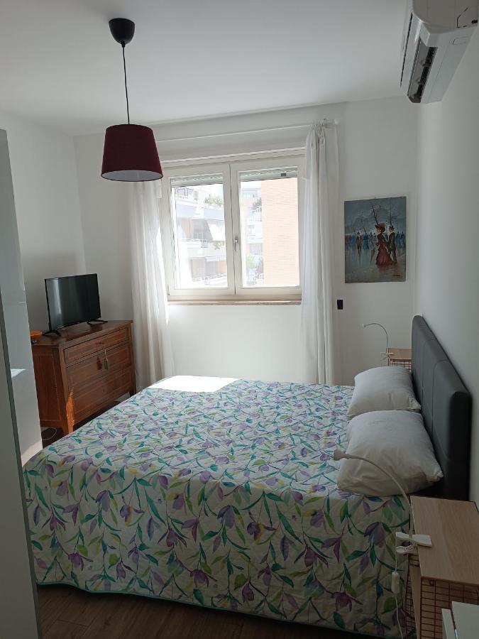 Apartment Per 4, Metro B Monti Tiburtini, Ac, Wi-fi *